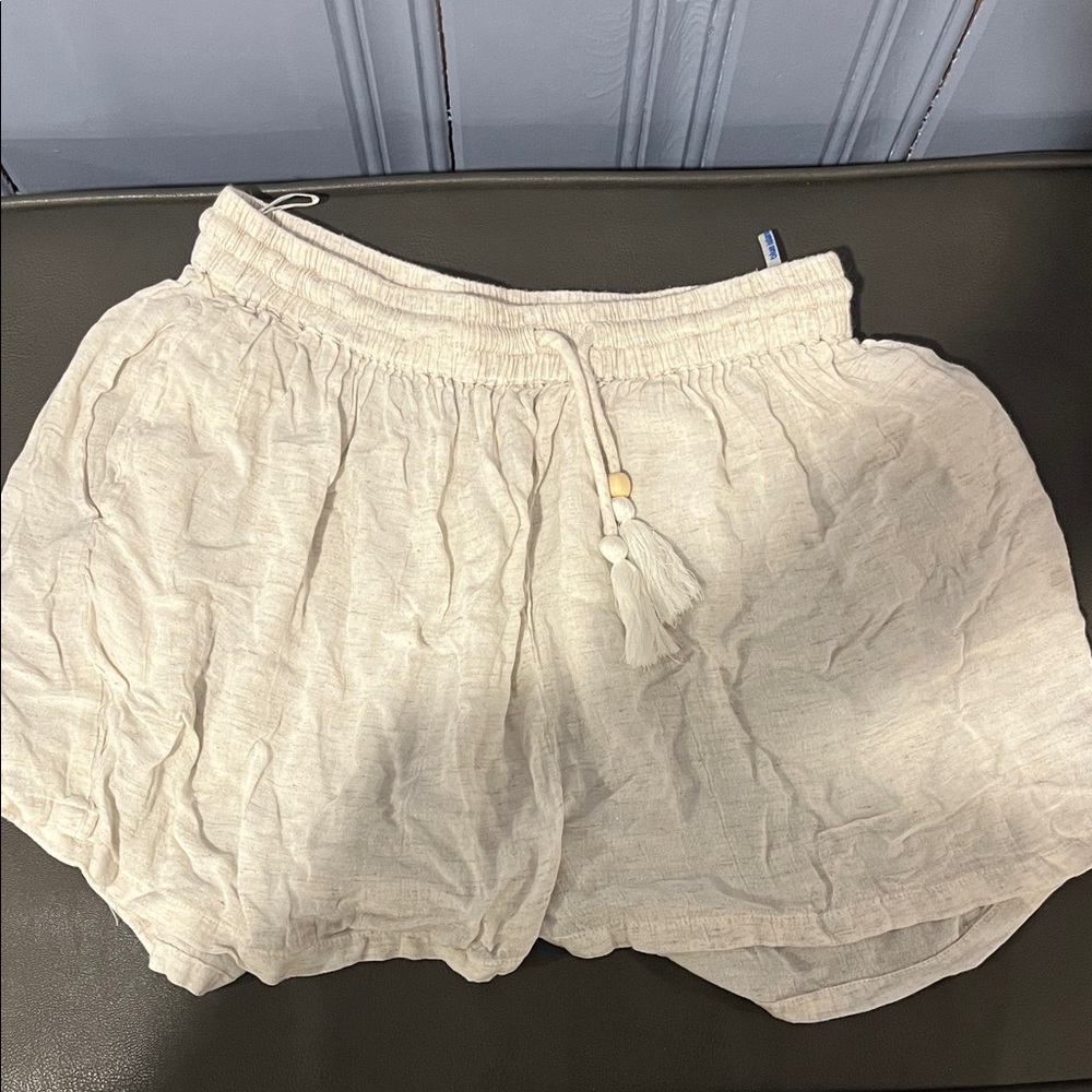 Blue Island High Waist Cream Shorts